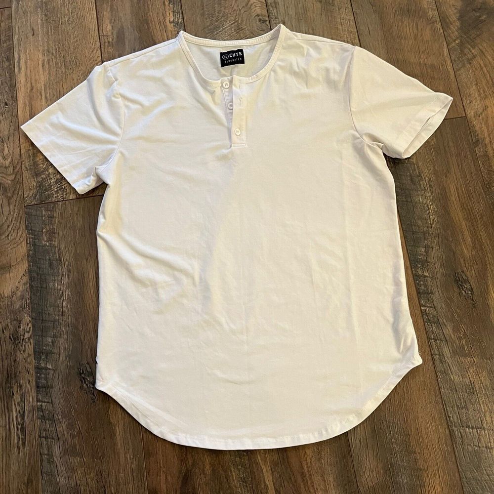 Cuts Clothing Shirt Adult Medium White Elongate Short Sleeve LA Casual Tee Men's